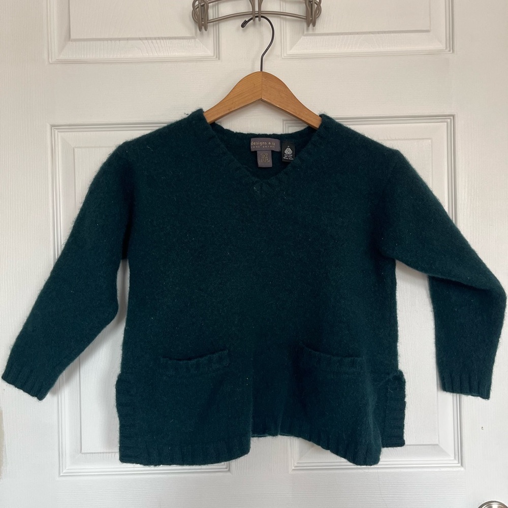dark green designs & co wool sweater